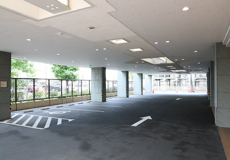 写真：平安会館みやうち駐車場