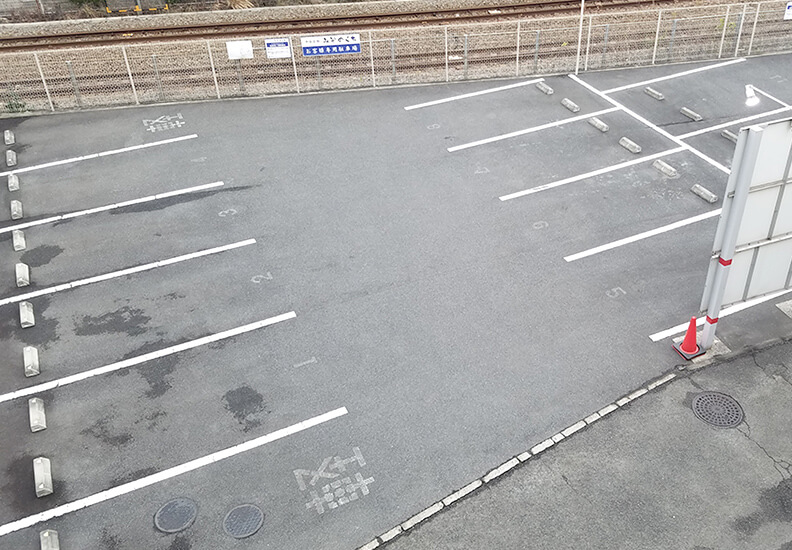 写真:平安会館みぞのくち駐車場